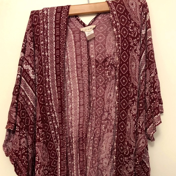 Miley and Molly Shawl/Cardigan - Picture 1 of 3